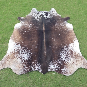 Exclusive Cow Skin Rug Brown and White-Large Cowhide Rug For Living Room-Genuine Tricolor Cowhide-Brazilian Cowhide Area Rug-Brindle Cowhide