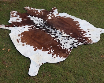 Natural Cowhide Rug - Brown and White Exclusive Cow Skin Rug - Brazilian Handmade Leather Carpet Rug - Living Room Custom Area Rug for Decor