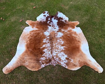 Genuine Brown White Speckled Cowhide Rug - Authentic Brazilian Hair On Cow Hide - Large Western Farmhouse Area Rug Decor- Ideal Gift For Her