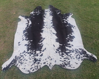 Schwarz-weißer Kuhfellteppich - Kuhfellteppich für Polsterung - Natürliche osmanische Kuhfellteppiche