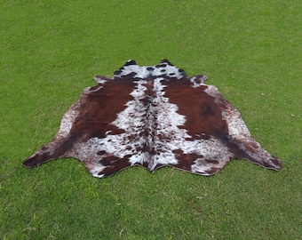 Brown and White Fur Cowhide Rug Brindle Hair On Cowhide Skin Leather Rug Tricolor Luxury Cowhide Area Rug Genuine Cowhide Rug for Home Decor