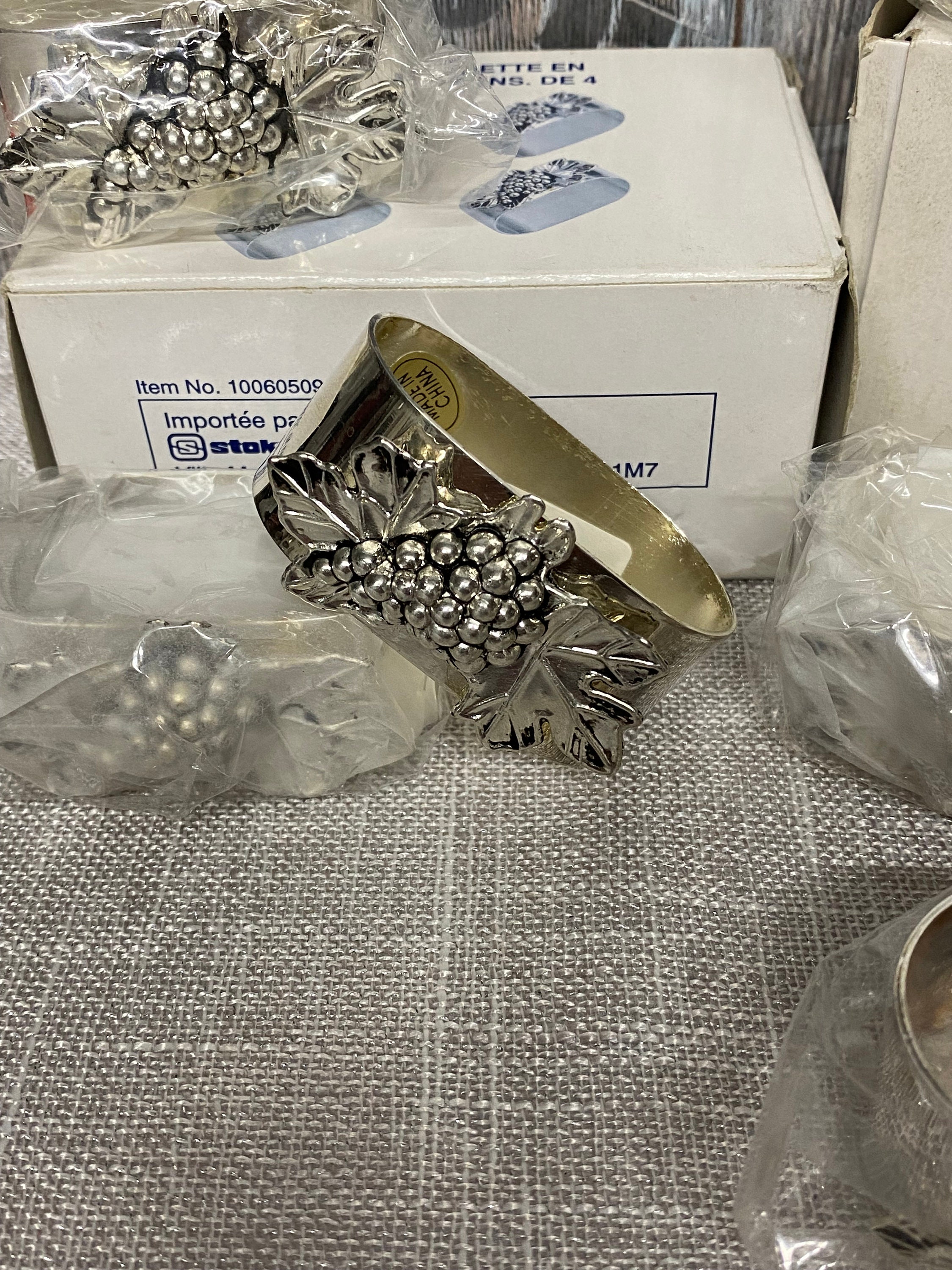 Vintage Grape Napkin Rings Etsy