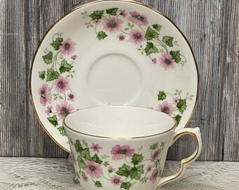 Vintage Tea Cup & Saucer Queen Anne Patern 8654