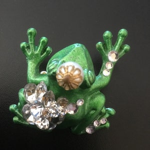 Frog Prince Brooch