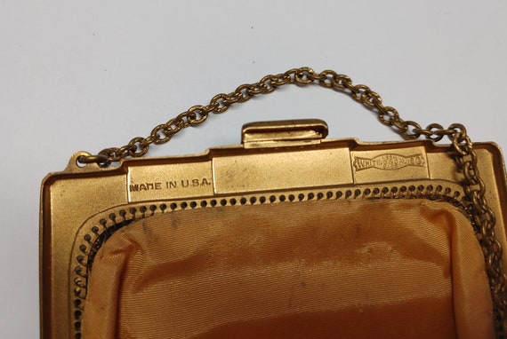 1940s Whiting & Davis Gold Mesh Purse - image 2