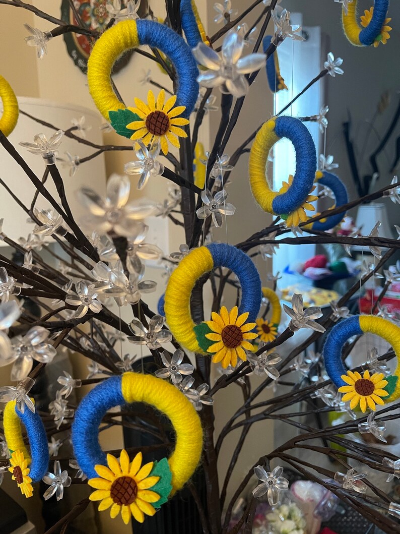 Ukrainian Wreaths Ukraine Flag Color Yarn Wreaths Etsy