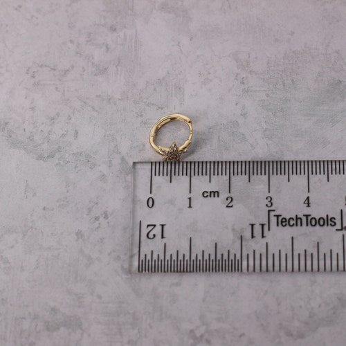 14k solid gold huggie star earring shops