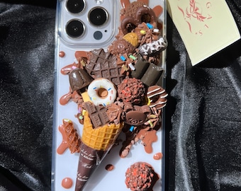 Capa de telefone Decoden inspirada em sorvete de chocolate para todas as marcas