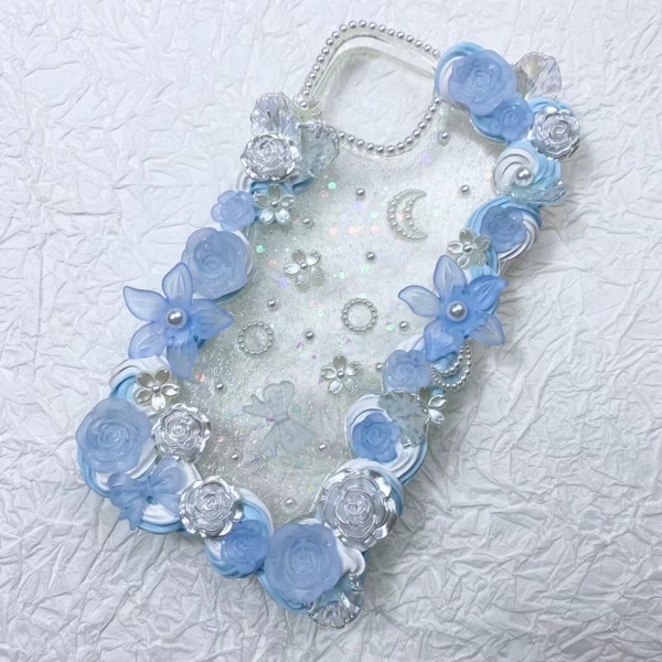 Transparente Decoden-Handyhülle mit blauer Blume für alle Marken