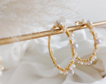 Cerchi di perle maxi placcati in oro 18 carati, orecchini da sposa di perle, grandi cerchi di perle, orecchini a cerchio grandi, orecchini di perle di dichiarazione, regalo per la madre