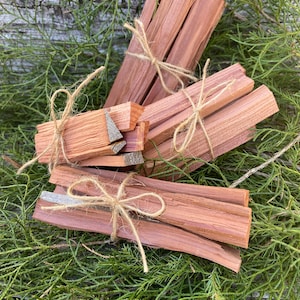 Aromatic Eastern/Southern Red Cedar Incense Sticks