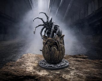 Facehugger Figure | Alien Statue | 3D Printed Facehugger collectible from the movie Alien