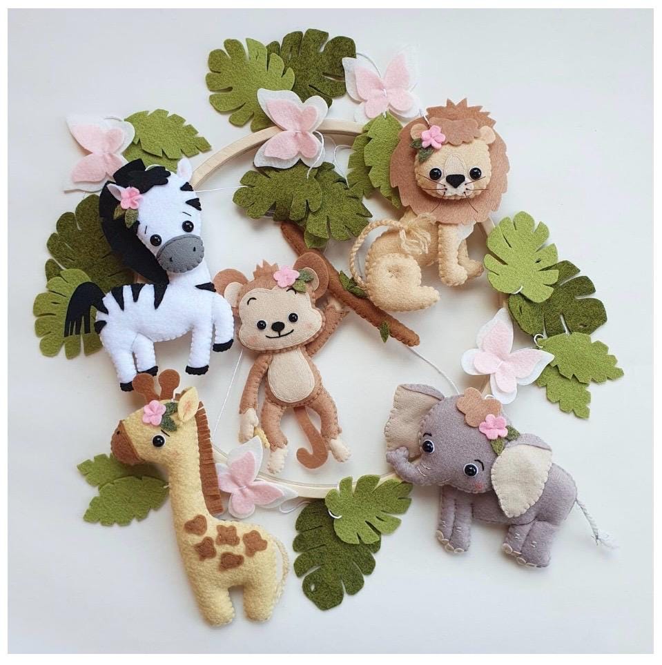 Safari Animals Baby Mobile Giraffe, Lion, Tiger, Elephant, Zebra Felt Handmade Nursery Decor Newborn