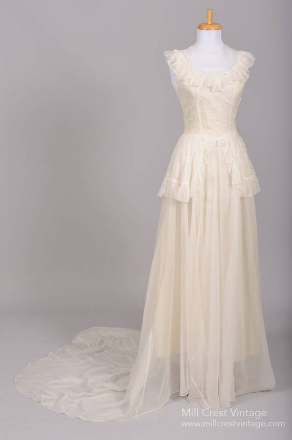 1940s Vintage Wedding Gown (Sm/XS)