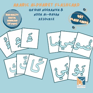 Puede incluir: Flashcards del alfabeto árabe con texto azul y blanco sobre tarjetas blancas. Las tarjetas presentan las letras y las palabras del alfabeto árabe. El texto en las tarjetas dice "Qa'idah Nooraniya & Noor Al-Bayan Resource" y "497 Flash Cards".