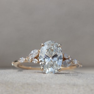 1.50CT Oval-Cut Lab Grown Diamond Cluster Engagement Ring, 14k Solid Yellow Gold CVD Diamond Ring, Unique Promise Ring, Certified Ring