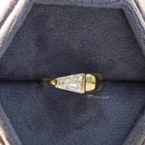 1.10CT Lab Created Tapered Baguette Solitaire 18K Gold Engagement Ring