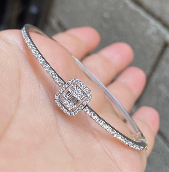 Amazon.com: Angara Blue Diamond Three Stone Bracelet for Women, Girls in  Platinum (Grade - AA | 3mm) | April Birthstone Jewelry Gift for Her |  Wedding Anniversary : Everything Else