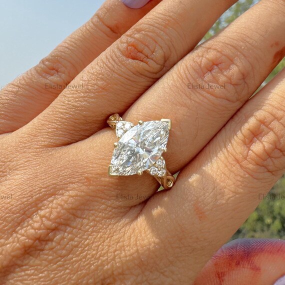 マーキスカットダイヤモンド婚約指輪 3.00カラット ラボグロウン 18K 