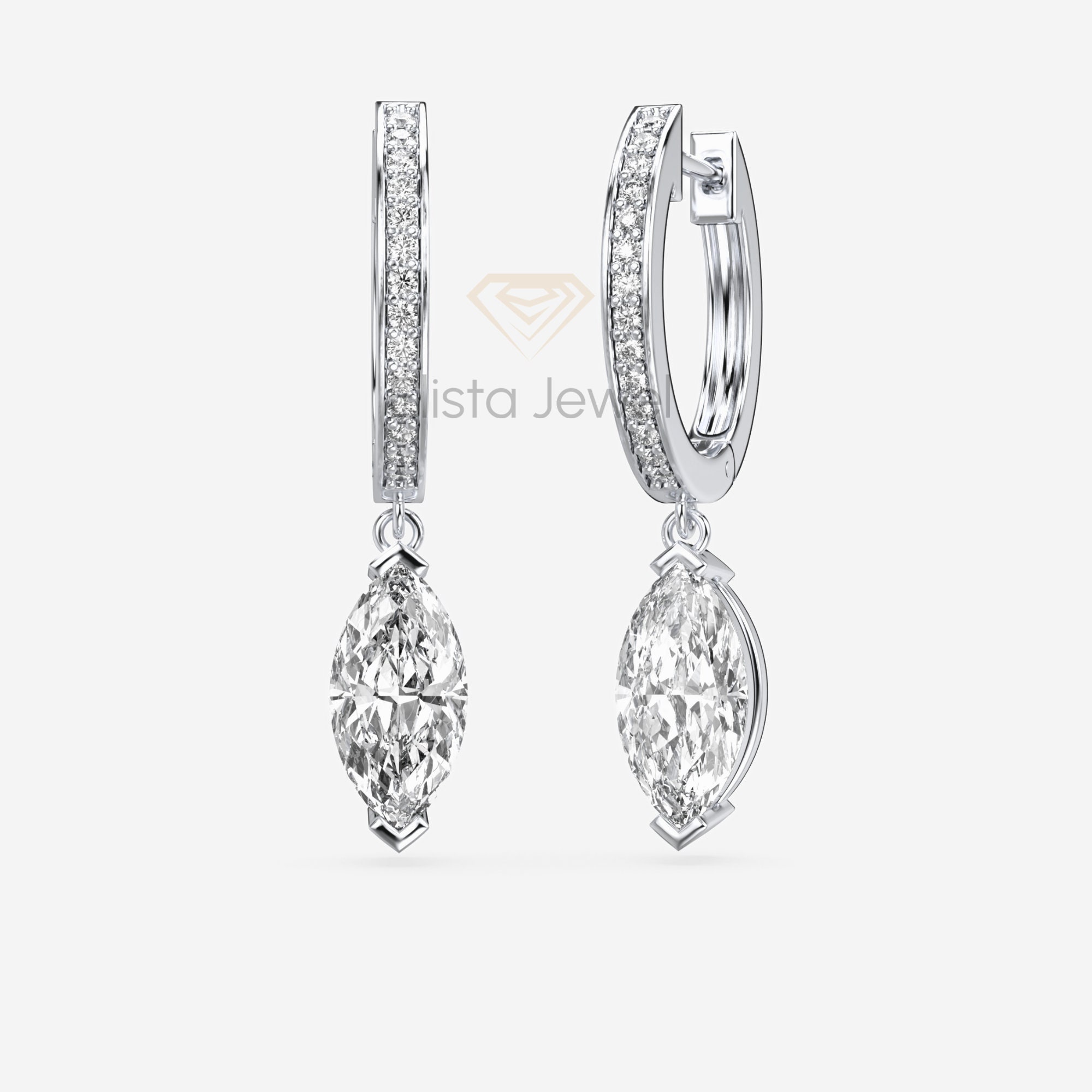 Orecchini A Perno Tondo Con Diamanti Simulati In Oro Giallo Su Argento 9 Ct - Old English Jewellers