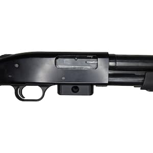 Magwell Mount for Mossberg 88 / 500 / 590 - Wall | Shotgun Holder Storage Rack
