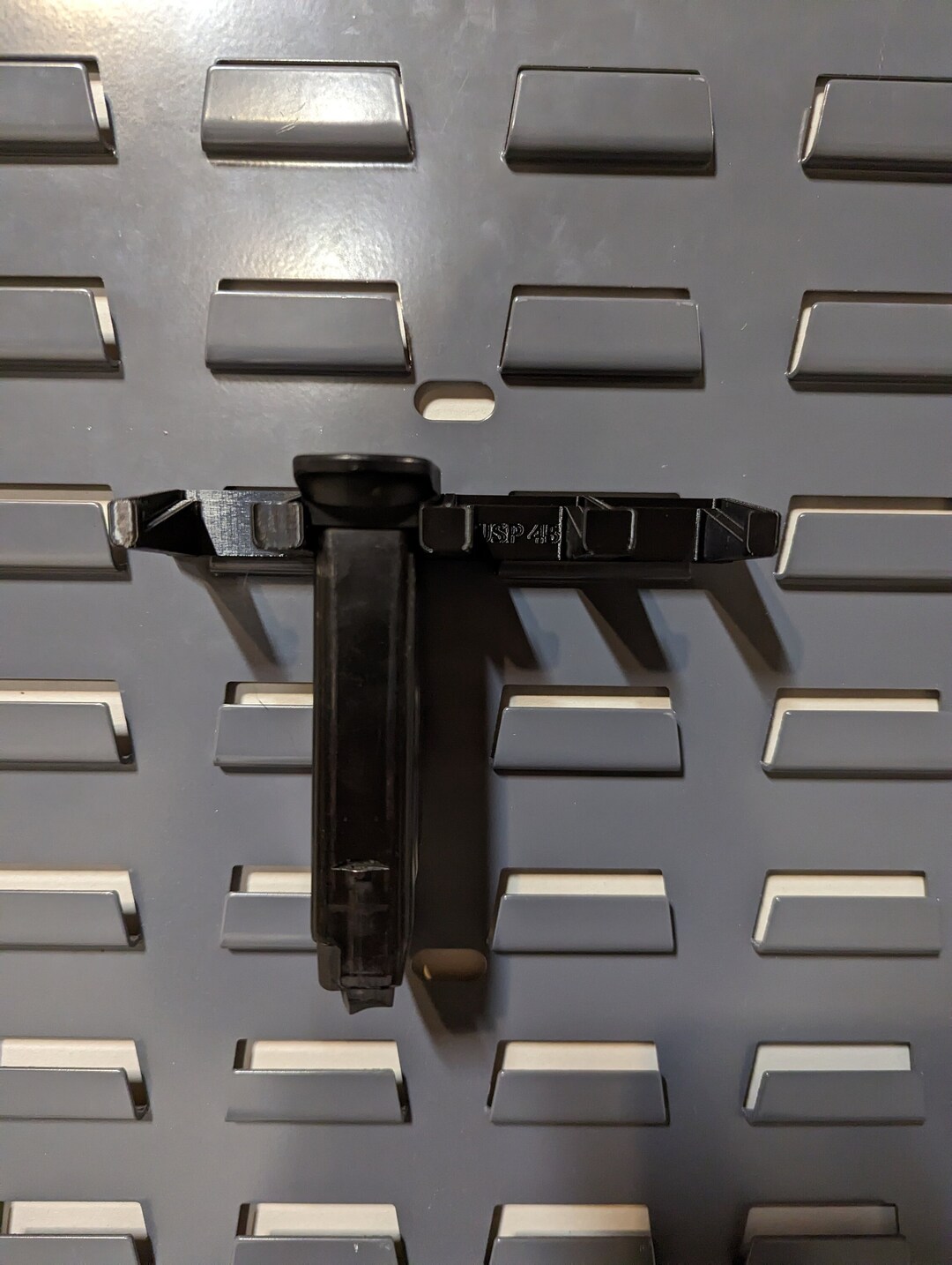 Usp Cho Rack Mount for HK USP 45 Mags - Secureit / Akro-mils | Magazine Holder ...