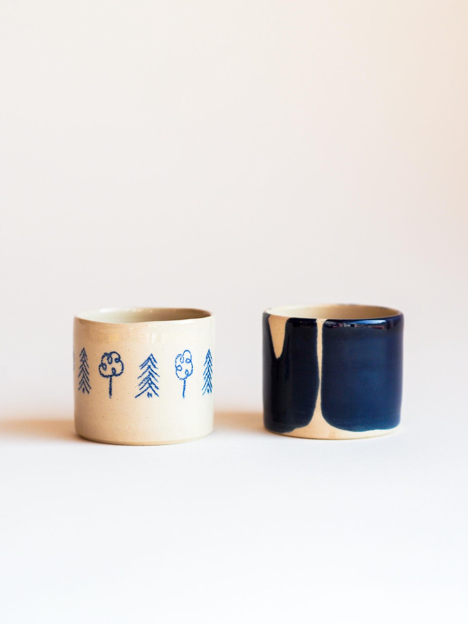 Handmade stoneware espresso cup, 75 ml – ceramic espresso mug | Forest motif / Dark blue, gift for coffee lovers