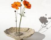 Ikebana Schale Keramik mit Kenzan, Handmade Ikebana Vase, japanisch inspiriert Wabi-Sabi Keramik, minimalistische Blumenvase, Flower Frog