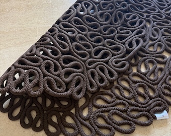 Handgefertigter Badteppich, 74 cm (29 Zoll), modernes Seildesign, hergestellt in Frankreich, luxuriöser Teppich, leichte Fußmassage, Unikat, individuelle Größen