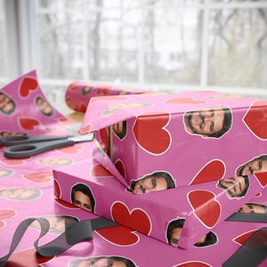 Pedro Pascal Pink Heart Gift Wrap Paper | Cute Actor Face Wrapping Paper | Fun Romantic Gift Wrap for Fans & Special Occasions image 3
