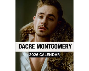 デイカー・モンゴメリー 壁掛けカレンダー 2026 (ラージサイズ)