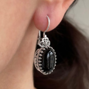 Black Onyx Silver Victorian Heart Drop Earrings, 925 Sterling Silver Handmade Filigree Goth Woman Dangle Earrings, Gothic Earrings Jewelry