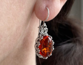 Natural Amber Silver Victorian Heart Drop Earrings, Baltic Amber Earrings 925 Sterling, Handmade Filigree Dangle Woman Earrings Jewelry