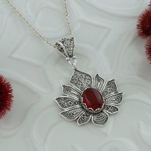 Carnelian Silver Goth Lotus Flower Pendant Necklace, 925 Sterling Silver Artisan Handmade Filigree Floral Spiritual Women Jewelry