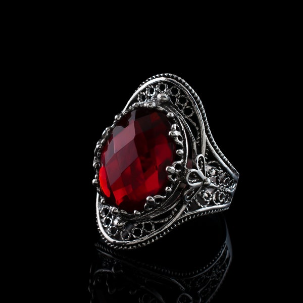 Ruby Silver Gothic Floral Women Filigree Ring, 925 Sterling Silver Artisan Made Boho Floral Statement Ring, Goth Handmade Cocktail Ring