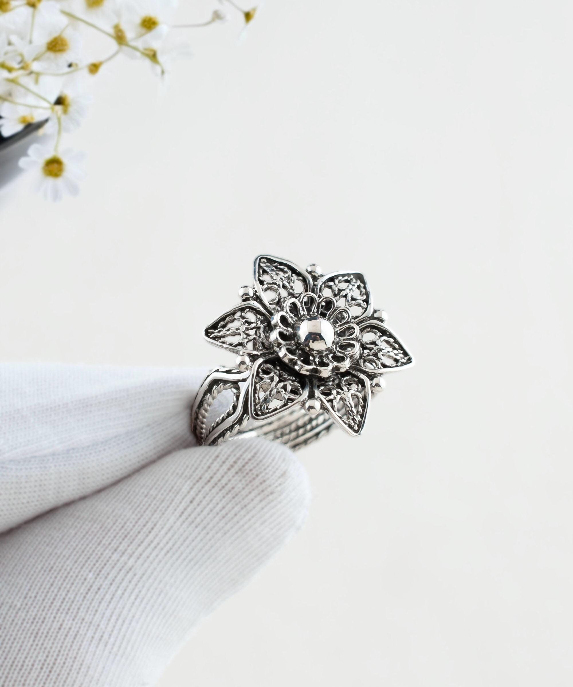 925 Sterling Silber filigrane Lilie Frauen Ring, handgemachte Blumen filigrane Lotus Jugendstil Statement Ring, Natur Blume Cocktail Ring Geschenk