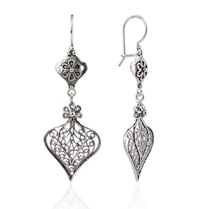 Flower Silver Dangle Earrings 925 Sterling Silver Drop Earrings Artisan Made Handcrafted Filigree Floral Earrings Women Handmade Jewelry