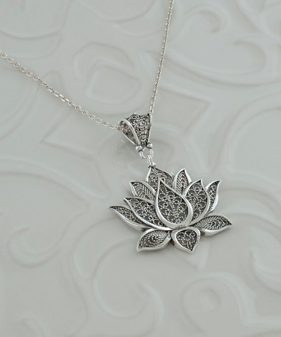 Sterling Silver Lotus Floral Women Pendant Necklace, 925 Silver