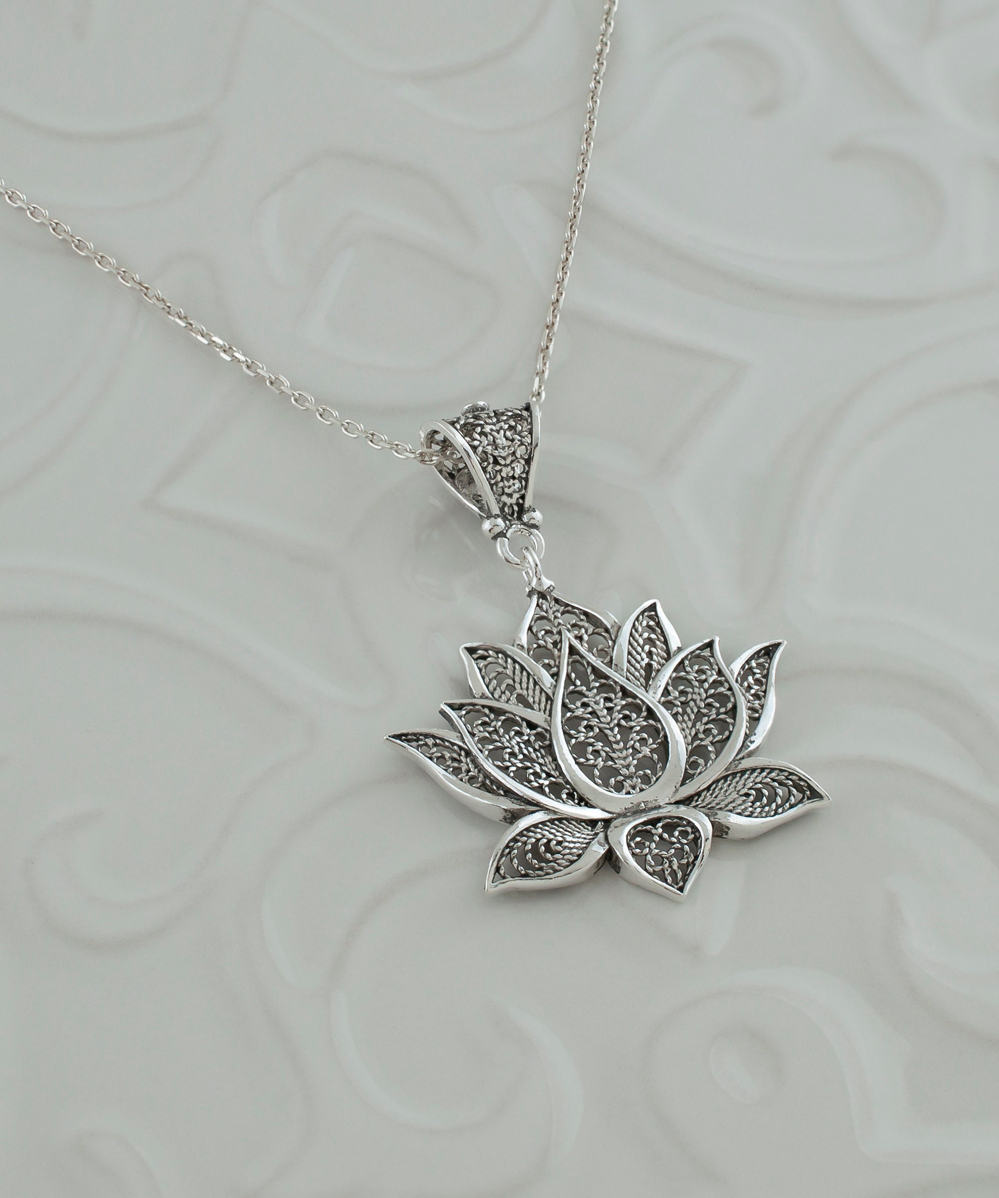 Sterling Silver Lotus Floral Women Pendant Necklace, 925