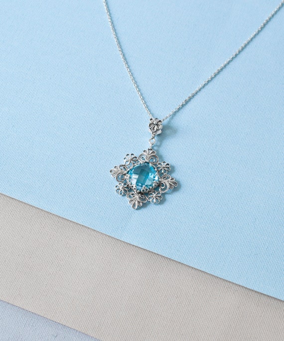 [韓国人気ジュエリー] nff blue stone silver necklace Iridescent Blue Stone Necklace- 925 Sterling Silver Water