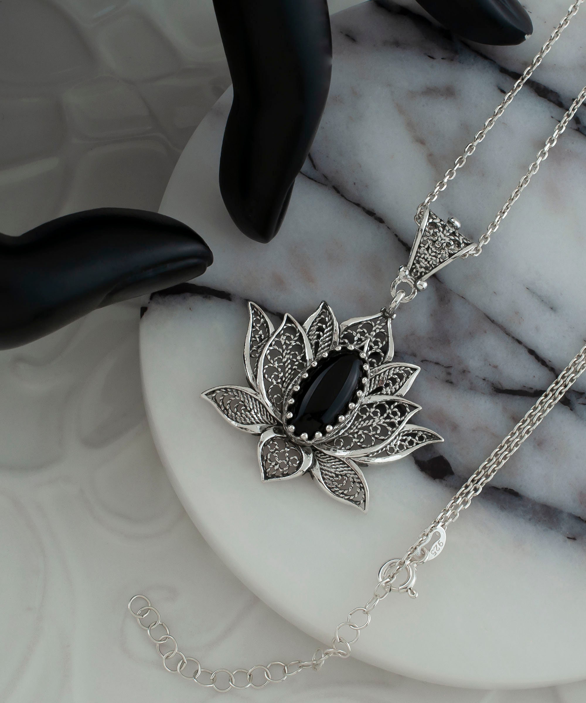 ★人氣★LOVE ME MONSTER★Black Onyx Charm Necklace Black Onyx Crystal Heart Necklace in Sterling Silver