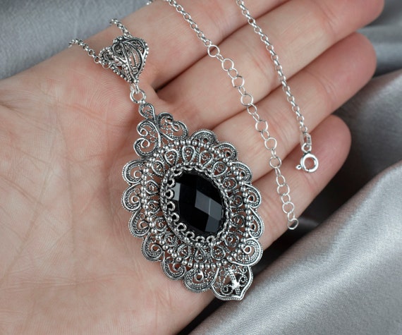 VIVIFY Stone Setting Necklace オニキス ネックレス VIVIFY Stone Setting Necklace オニキス ネックレス
