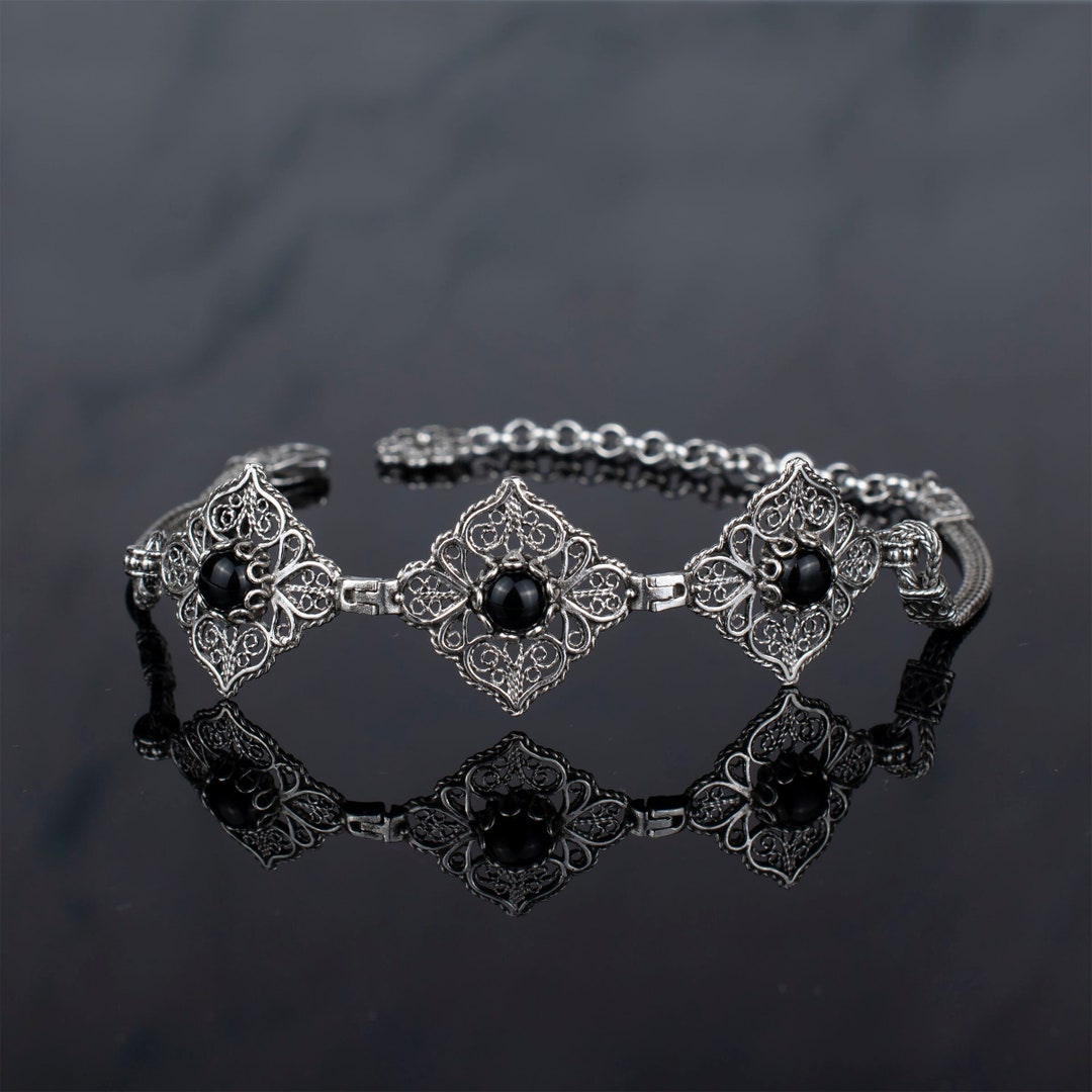 012 [ _STAND FOR ] BLACK ONYX BRACELET - IKE Project ONLINE