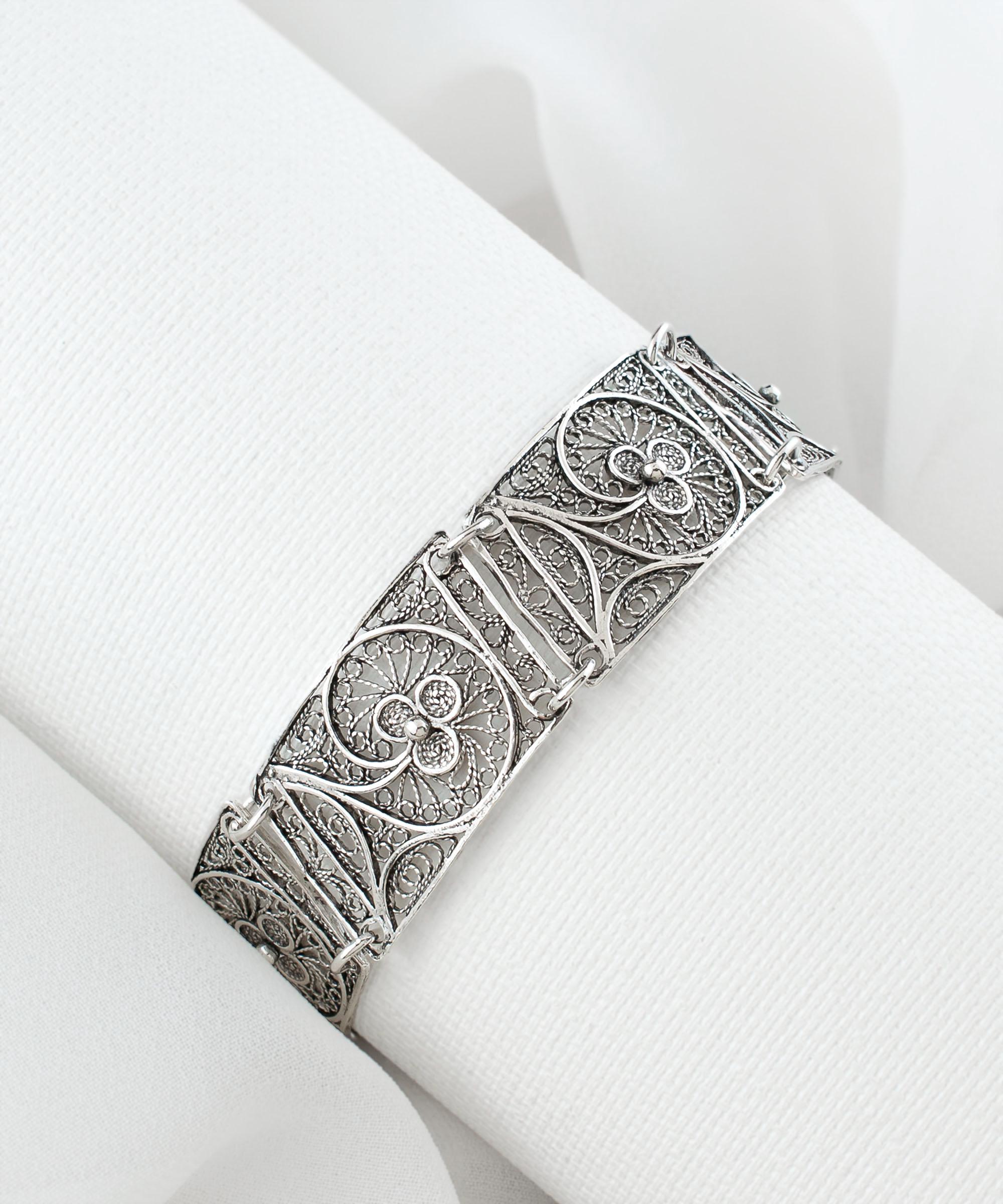 Toshikane jewelry - Etsy 日本