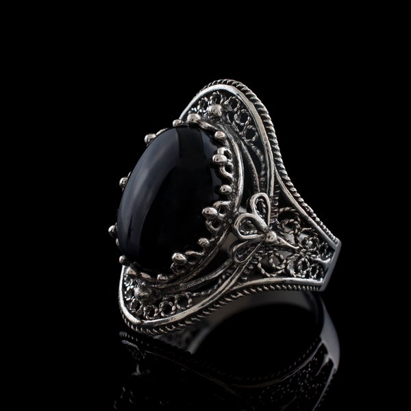 Black Onyx Silver Gothic Women Filigree Ring, 925 Sterling Silver Artisan Made Boho Floral Statement Ring, Goth Handmade Cocktail Ring