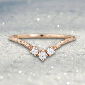 Curved Wedding Band 14K Gold Band Moissanite Band Eternity Band Leafy Dainty Band Stackable Band Bridal Band Engagement Ring Gift For Her