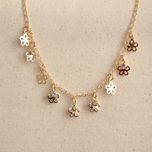 Beaded Flower Necklace, 18K Gold Plated Flower Necklace, Flower Pendant Necklace, Crystal Jewelry Necklace, Crystal Flower, Necklace Flower