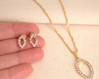 Ellipse Diamond Gems Gold Earrings And Necklace Set, 18K Gold Plated Necklace and Earrings Set, Diamond Stud Earrings, Gold Jewelry Set