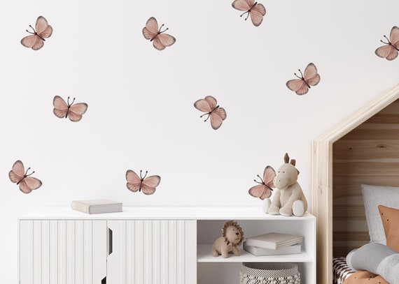 Poster Biche Et Papillon. Déco Murale Enfant. Illustration Chambre