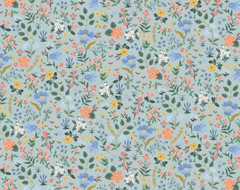 Rifle Paper Co. - Curio - Bramble Fields - Tela azul claro - vendida por media yarda, cortada de forma continua